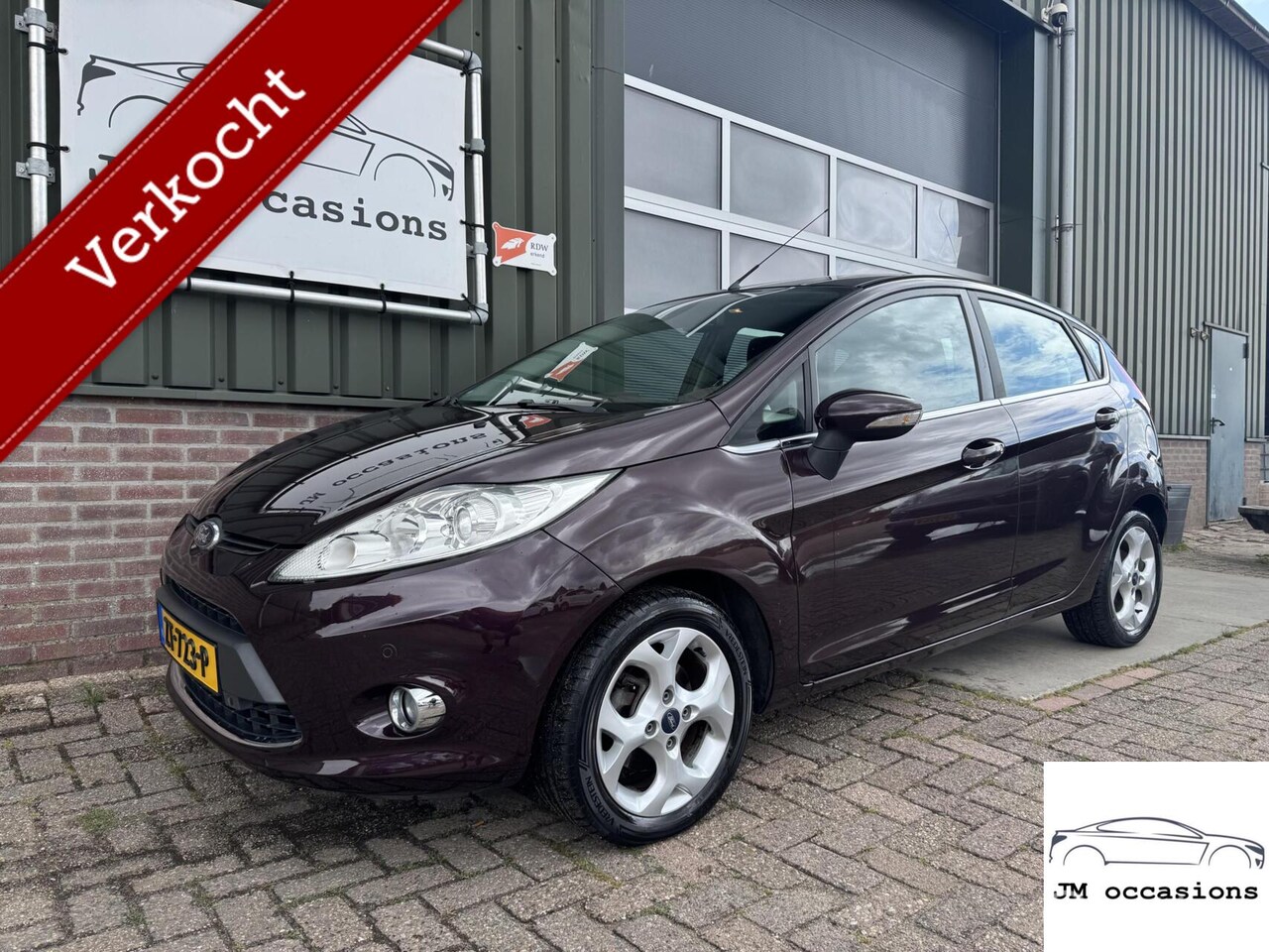 Ford Fiesta - 1.4 Ghia|Airco|PDC|Stoel vw|Lm velgen|APK 3-2026 - AutoWereld.nl