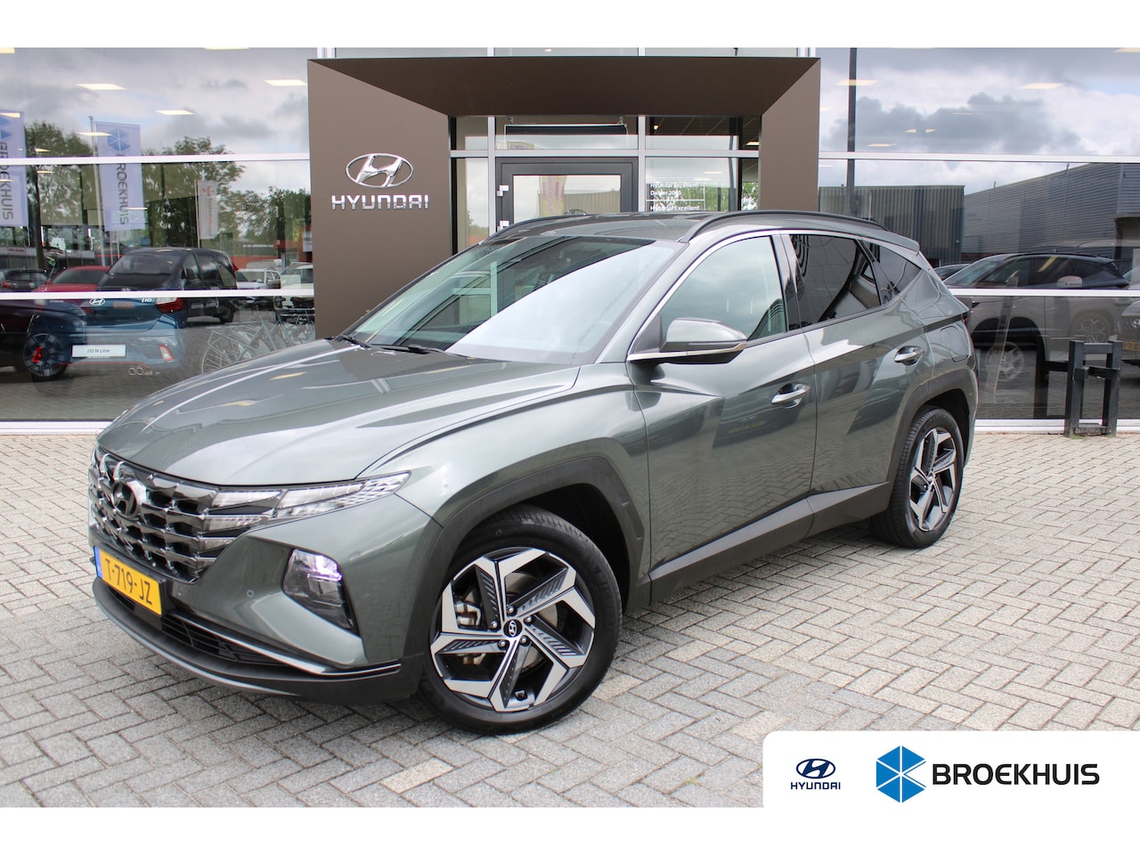 Hyundai Tucson - 1.6 T-GDI PHEV Comfort Smart 4WD | Elektrische achterklep | Parkeersensoren voor en achter - AutoWereld.nl