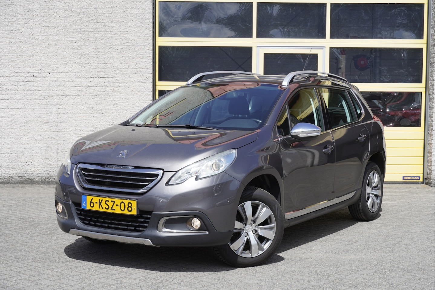 Peugeot 2008 - 1.6 e-HDi Allure BJ2013 Lmv 16" | Led | Pdc | Navi | Climate control | Cruise control | Le - AutoWereld.nl