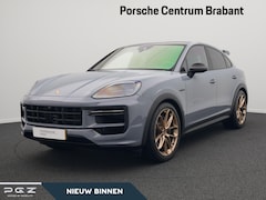 Porsche Cayenne Coupé - Turbo E-Hybrid met GT pakket