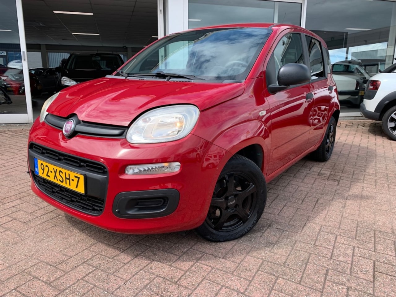 Fiat Panda - 90pk POP Automaat Airco El.ramen 97.188km - AutoWereld.nl