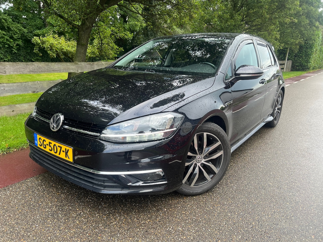 Volkswagen Golf - 1.0 TSI Comfortline Business Clima, Navi - AutoWereld.nl