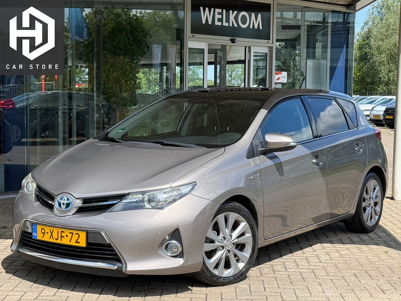 Toyota Auris - 1.8 Aut Hybrid Panoramadak|Navi|Dealer Onderhouden - AutoWereld.nl