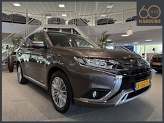 Mitsubishi Outlander - 2.4 PHEV Pure+, Alcantara, Camera, Navi