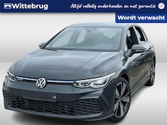 Volkswagen Golf - 1.4 eHybrid 245PK GTE / 18" LMV / Stuur + Stoelverwarming / Parkeersensoren V+A / LED / Ke