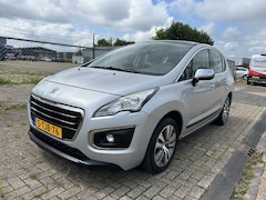 Peugeot 3008 - 1.6 VTi Active / PANO / Trekhaak