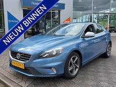 Volvo V40 - 2.0 D2 R-Design Business | Origineel NL | Navi | Bi-Xenon | Clima | Cruise | Leder+Alcanta