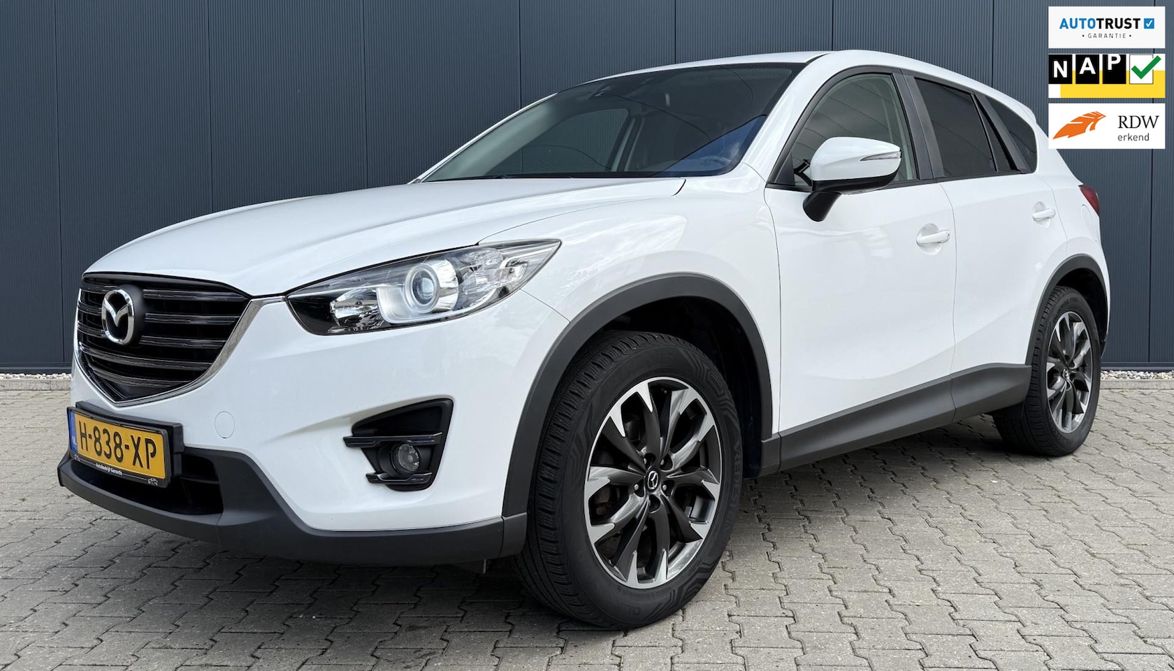 Mazda CX-5 - 2.0 AWD Airco Cruise Navi Trekhaak 4 Wheel Drive - AutoWereld.nl