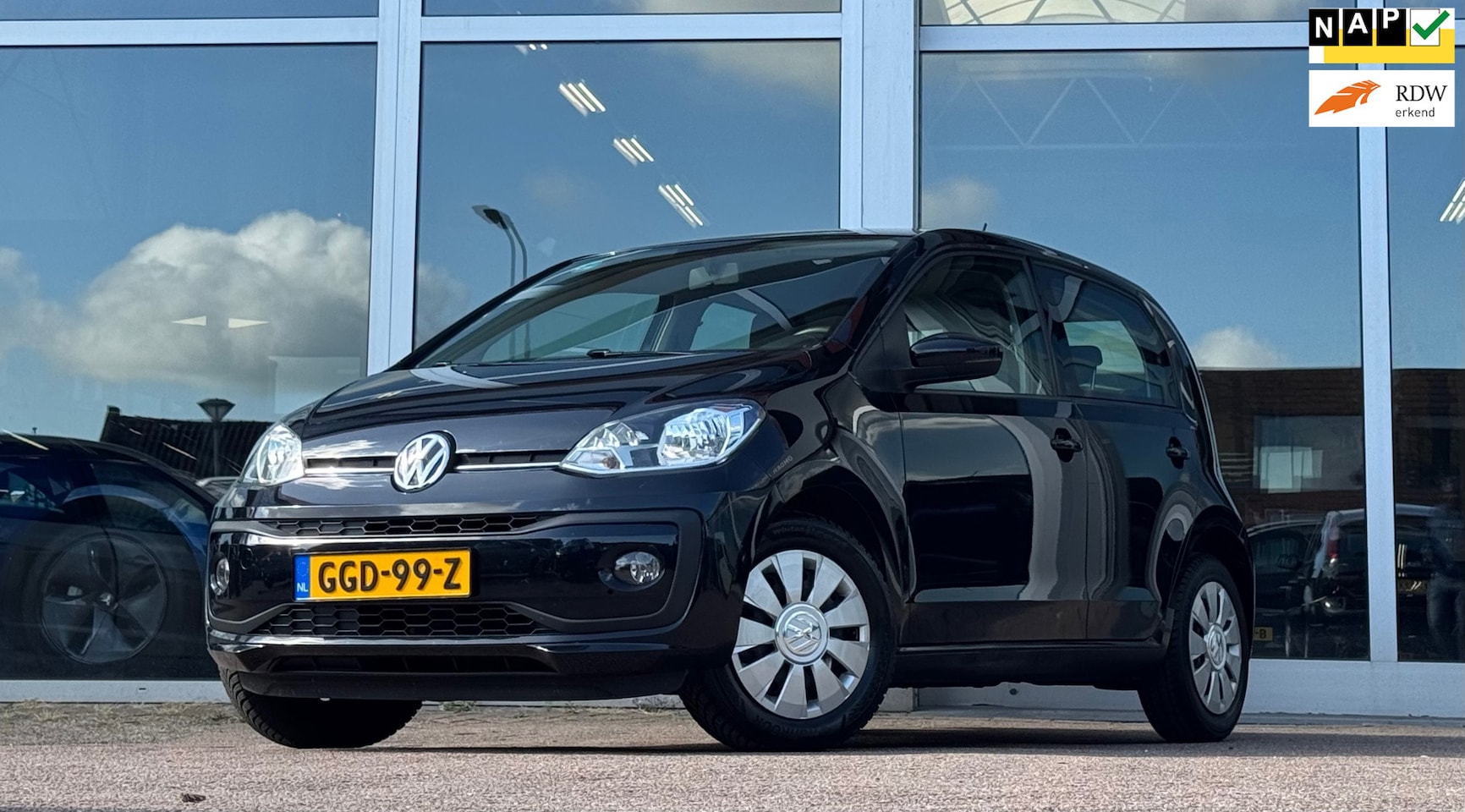 Volkswagen Up! - 1.0 BMT high up! Automaat 5-drs Airco Mooi APK 23-08-2026 - AutoWereld.nl