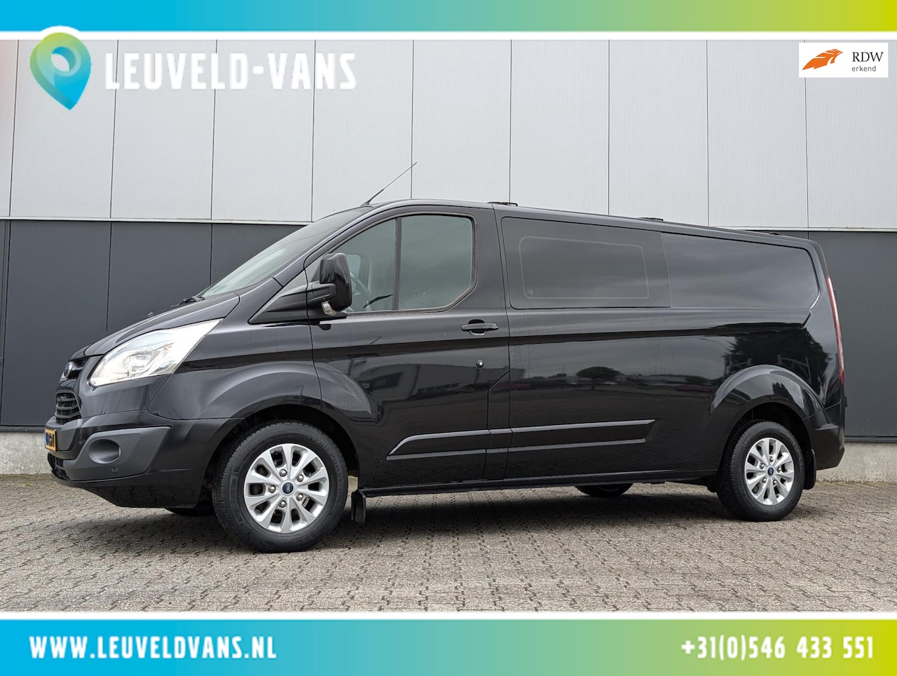 Ford Transit Custom - 290 2.2 TDCI DUBBELE CABINE AIRCO CRUISE NAVI TREKHAAK LANG - AutoWereld.nl