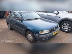 Opel Astra Wagon - 1.6i Merit