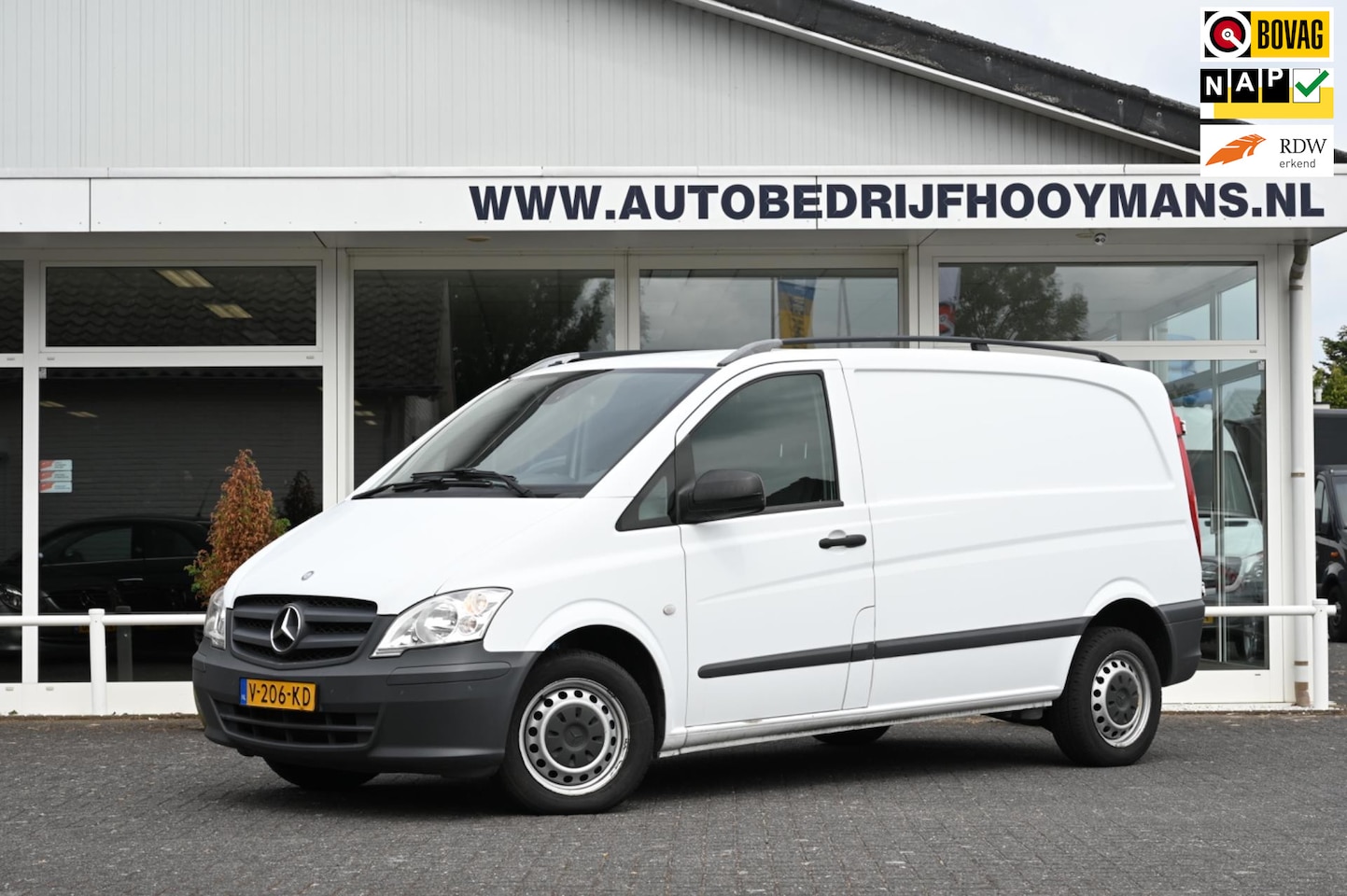 Mercedes-Benz Vito - 113 CDI KORT AIRCO COMAND TREKHAAK - AutoWereld.nl