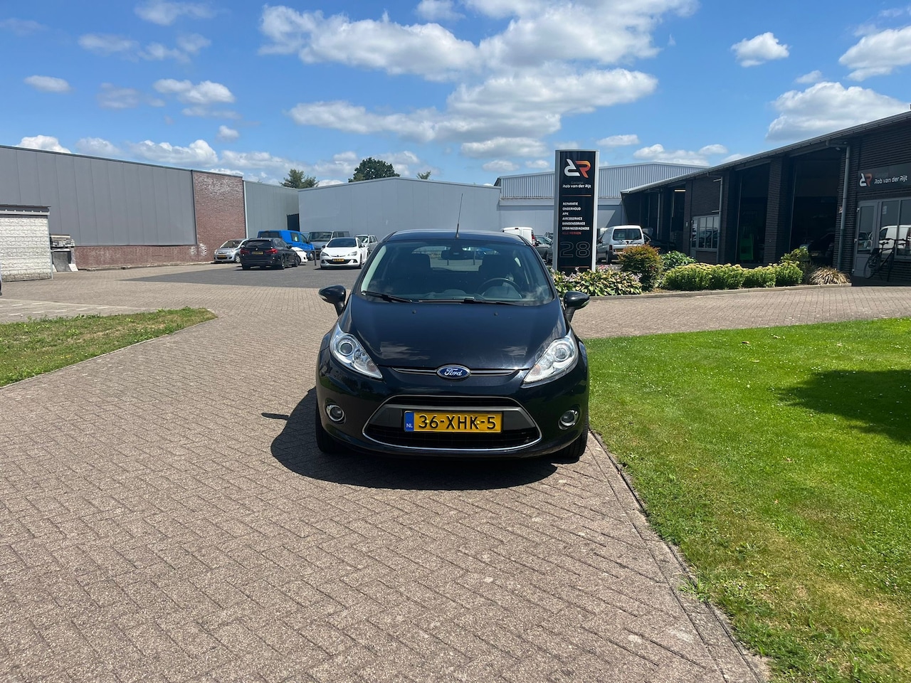 Ford Fiesta - 1.4 Titanium - AutoWereld.nl