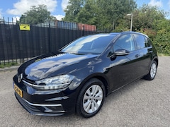 Volkswagen Golf - 1.6 TDI DSG Comfortline CarPlay/Clima/ACC/Navi