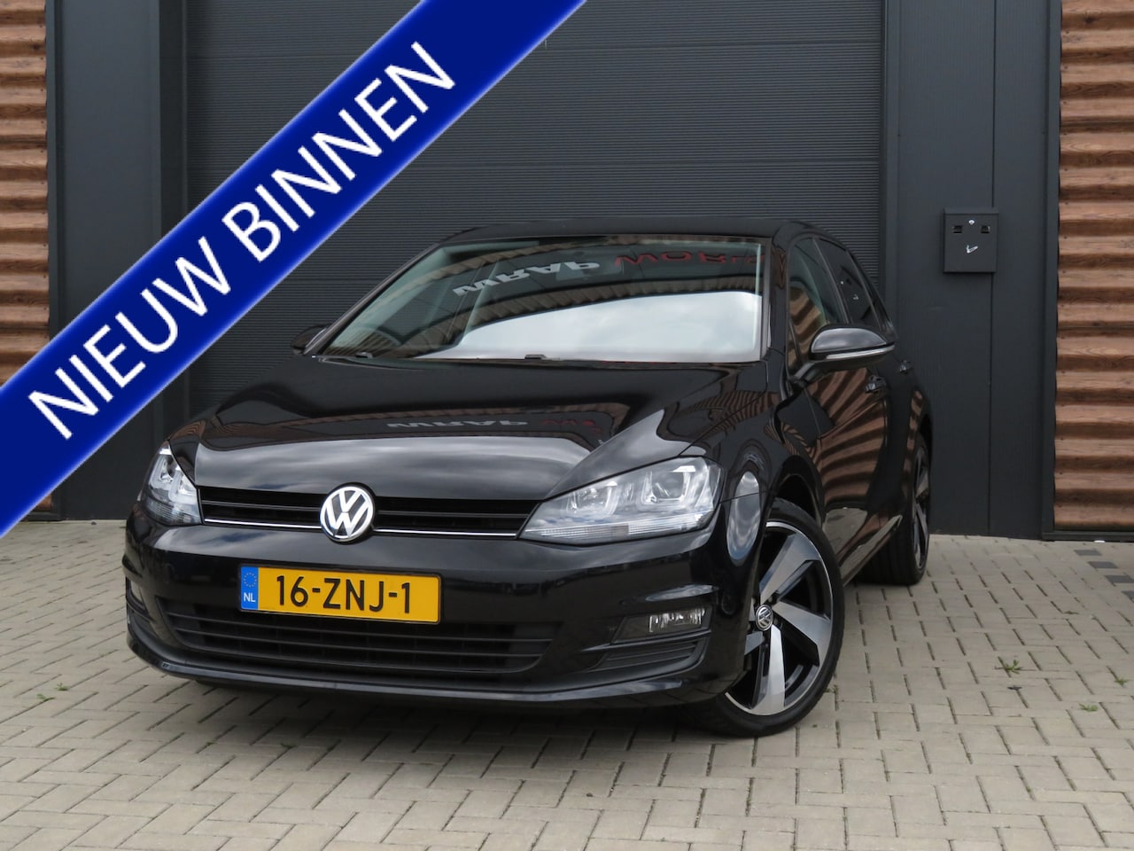 Volkswagen Golf - 1.2 TSI Trendline Airco Cr-Control Led-Verl - AutoWereld.nl