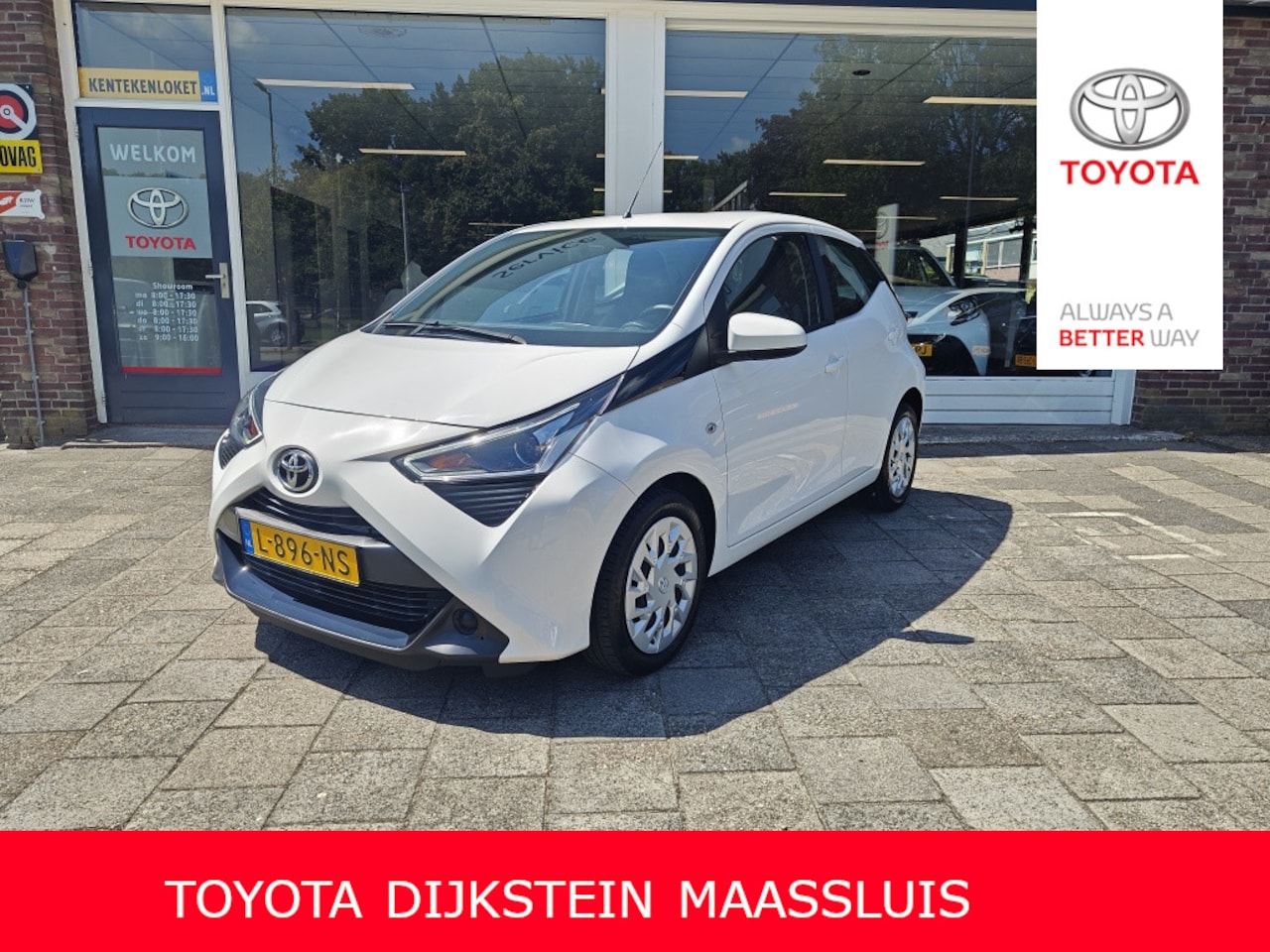 Toyota Aygo - 1.0 VVT-i x-play 1.0 VVT-i x-play - AutoWereld.nl