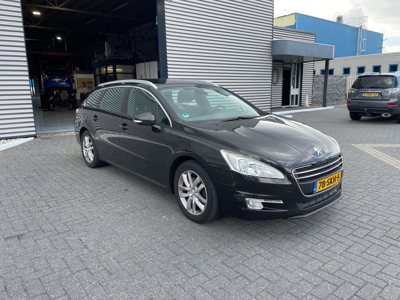 Peugeot 508 SW - 1.6 THP Blue Lease Executive 1.6 THP Blue Lease Executive - AutoWereld.nl