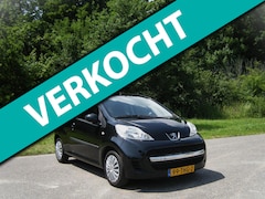 Peugeot 107 - 1.0-12V XS . Airco . Toerenteller . Elec ramen . enz