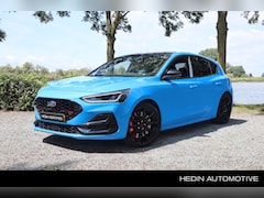 Ford Focus - ST-X 2.3 EcoBoost 280pk | Uniek | Milltek | KW V3 Schroefset | Brembo | Trackpack | Matrix