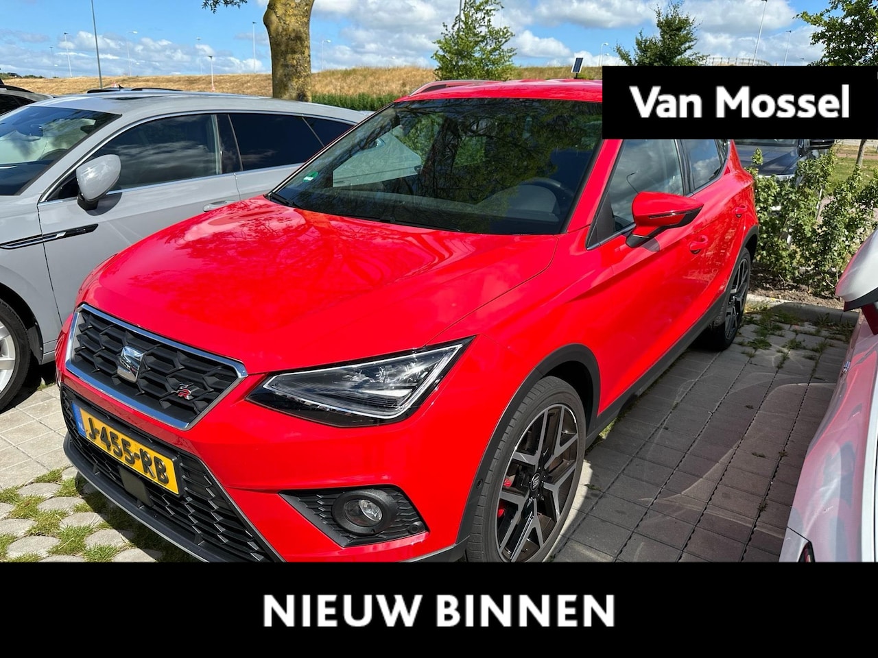 SEAT Arona - 1.0 TSI FR Business Intense 115 PK | Parkeersensoren | Achteruitrijcamera | Navigatie | Ap - AutoWereld.nl