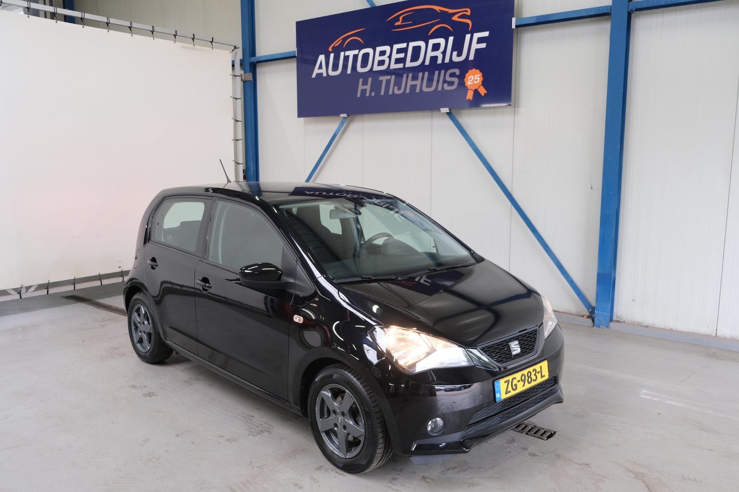 SEAT Mii - 1.0 Style Intense - N.A.P. Airco, Cruise, PDC. - AutoWereld.nl