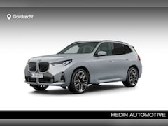BMW X3 - 30e xDrive M-Sport | 21" | Panorama | Trekhaak | Voorbereiding Driving Assistant Plus