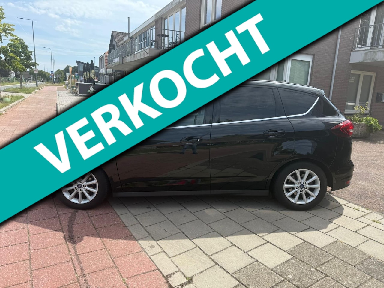 Ford C-Max - 1.0 Titanium 125pk ClimaC.CruiseC.Navi.Led.LMV 71000 - AutoWereld.nl