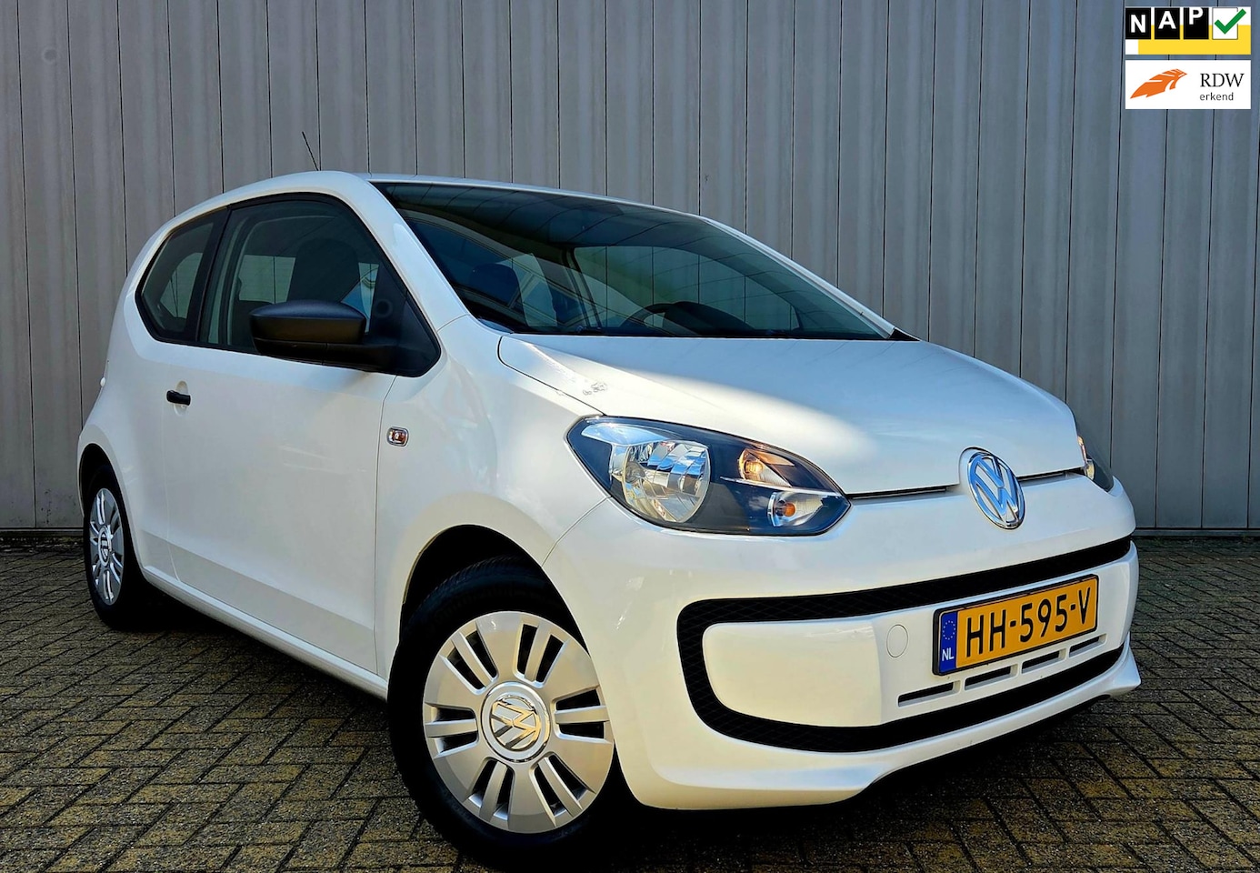 Volkswagen Up! - 1.0 take up! BlueMotion 91.500km !! NAP - AutoWereld.nl