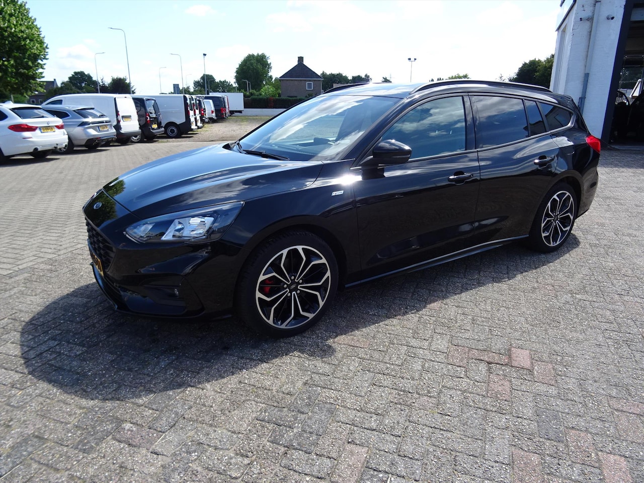 Ford Focus Wagon - 1.0 EcoBoost Hybrid Active X Business 1.0 EcoBoost Hybrid 155pk Active X Business - AutoWereld.nl