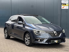 Renault Mégane - 1.2 TCe Bose|Pano|Massagestoelen|Keyless|Vol