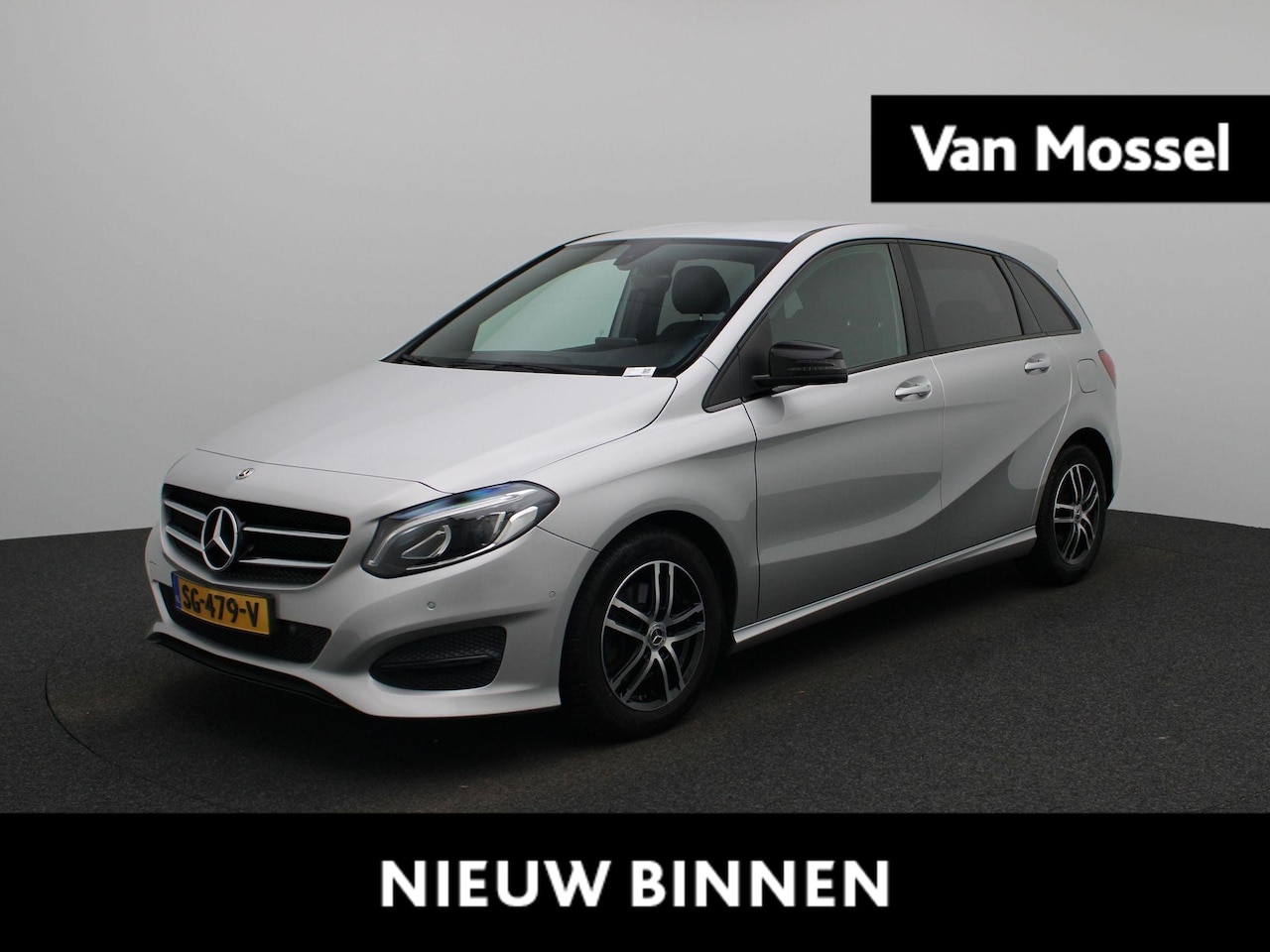 Mercedes-Benz B-klasse - 180 Ambition | Airco | Achteruitrijcamera | Parkeersensoren | Trekhaak | - AutoWereld.nl