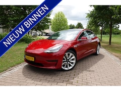 Tesla Model 3 - Standard RWD Plus 60 kWh | LED | Stoelverwarming | Autopilot | Leder | 19"inch | 360° Came