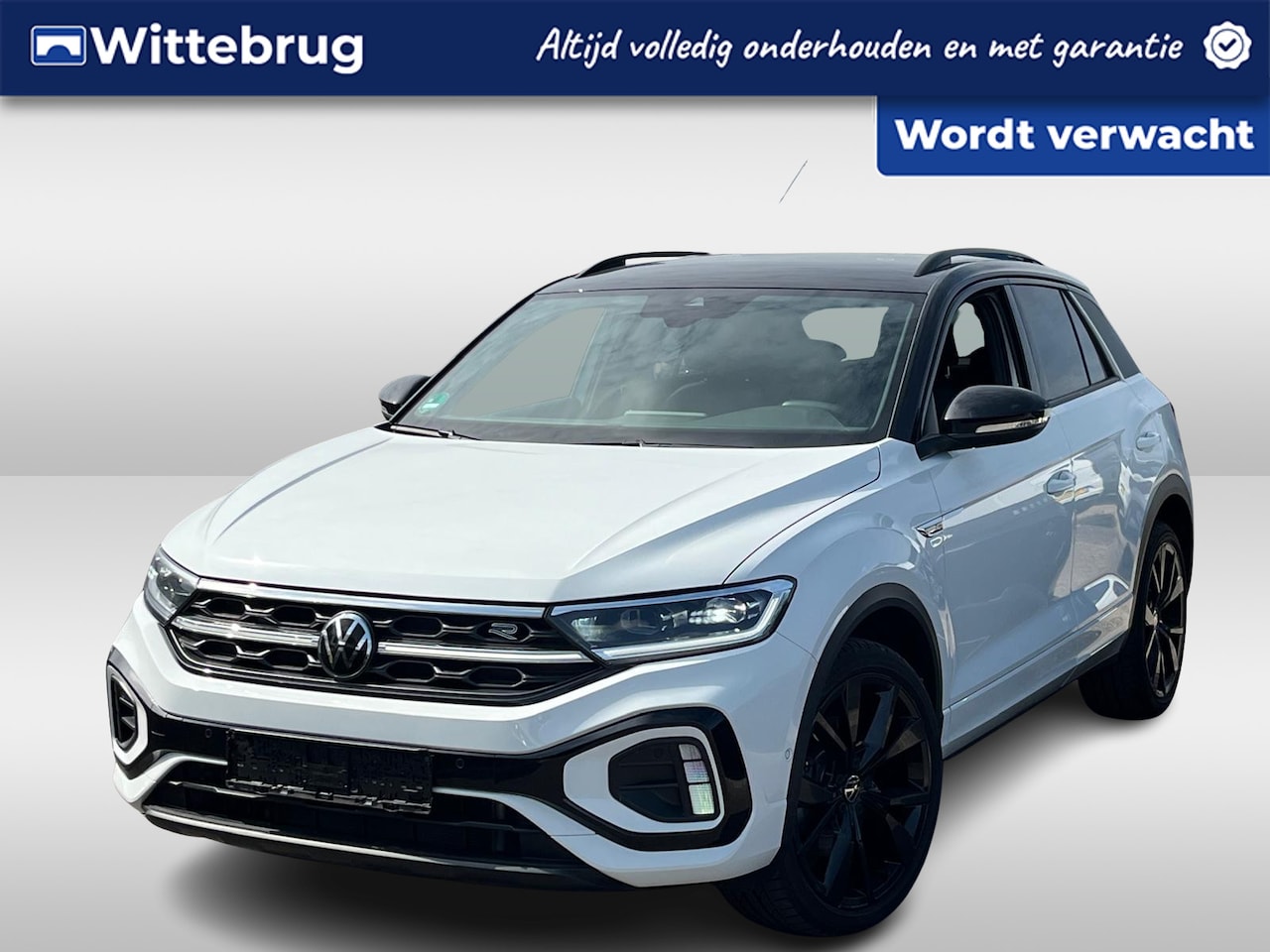 Volkswagen T-Roc - 1.5 TSI R-Line Black Style DSG Automaat Afn. Trekhaak / Navigatie / Camera / Parkeersensor - AutoWereld.nl