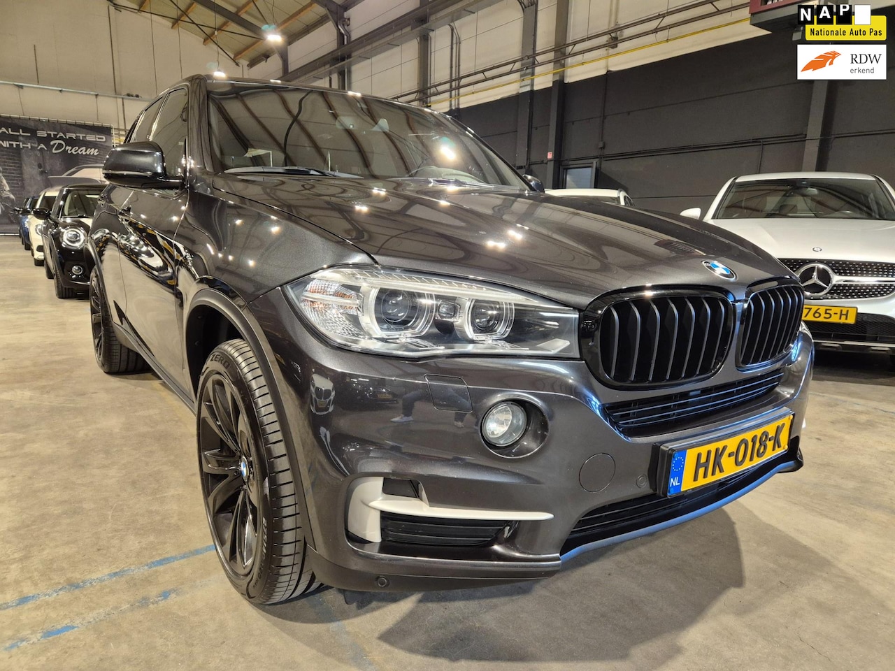 BMW X5 - XDrive40e - Clima - Adapt Cruise - Lane Assist - Elektr Trekhaak - Navigatie - NL Auto - AutoWereld.nl