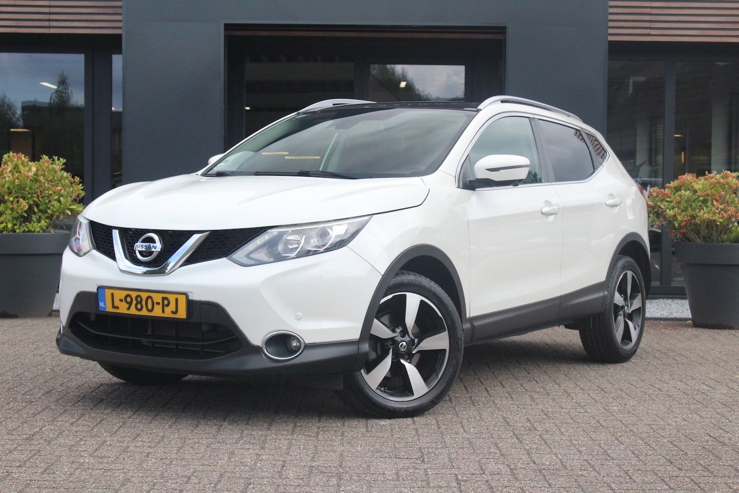 Nissan Qashqai - 1.2 DIG-T Tekna - AutoWereld.nl
