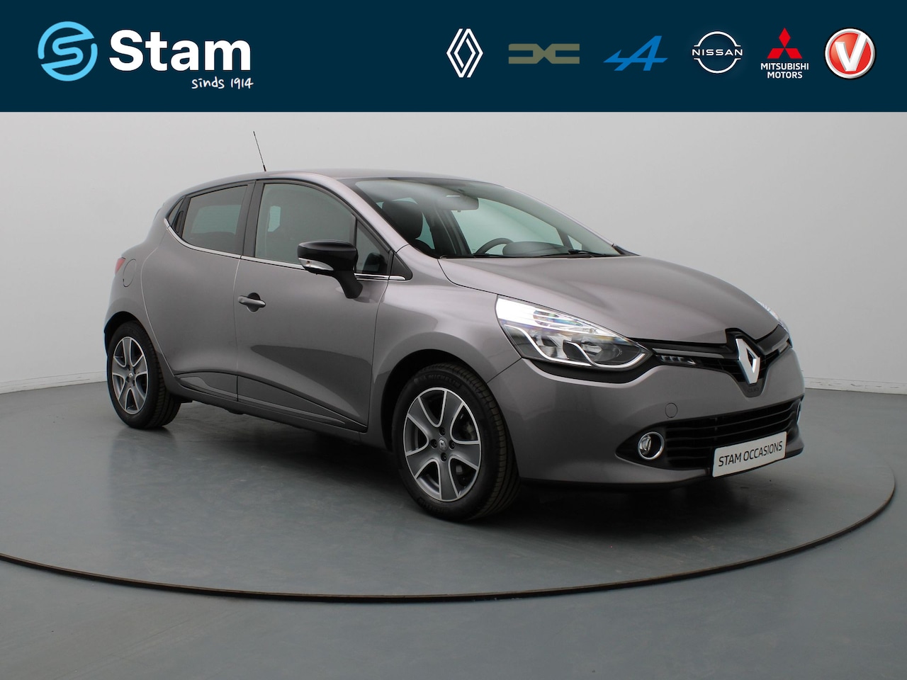 Renault Clio - 90pk TCe ECO Night&Day Airco | Cruise | Navi | Parkeersens. achter - AutoWereld.nl