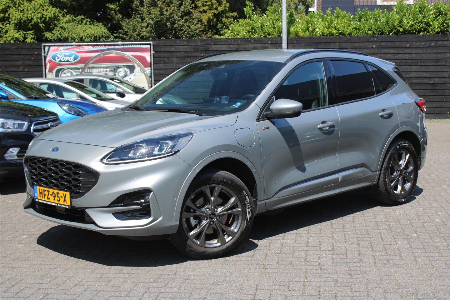 Ford Kuga - ST-Line X 2.5 PHEV AUT 225pk, AGR Voorstoelen, Assistance, Technology en Winterpack - AutoWereld.nl