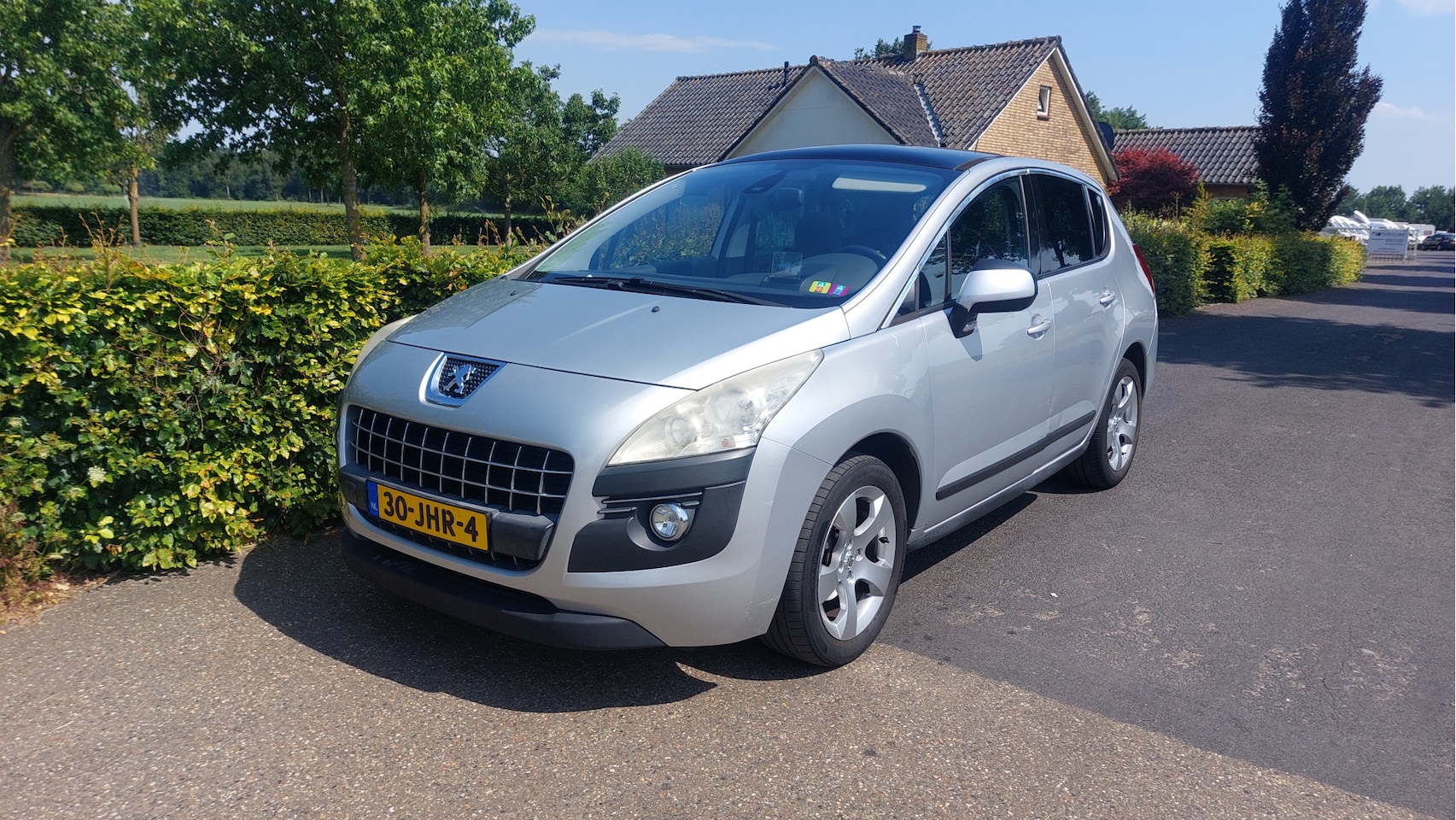 Peugeot 3008 - 1.6 VTi Première CLIMA/HEAD-UP/PANO BJ 2009 - AutoWereld.nl