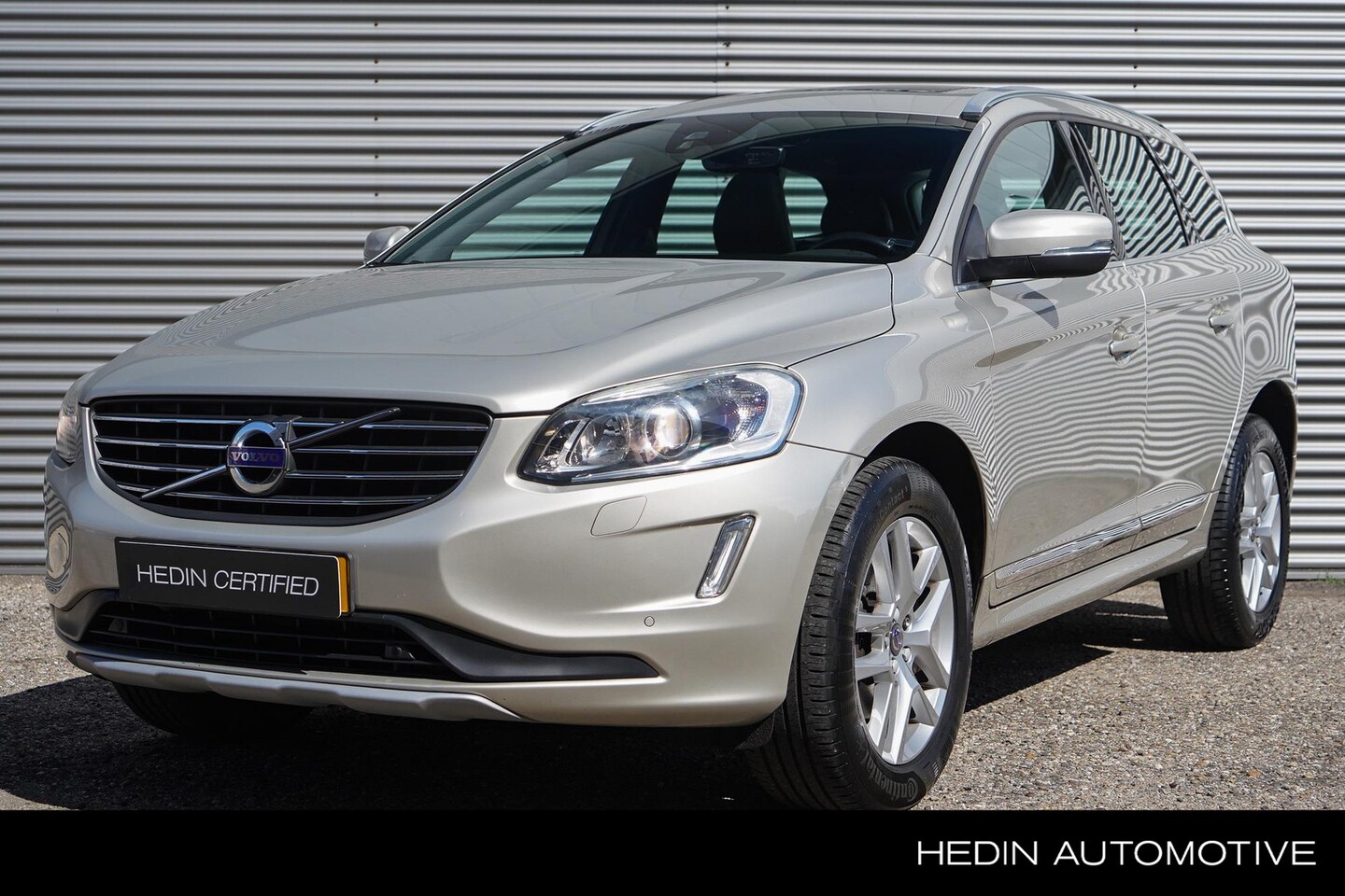 Volvo XC60 - T5 Polar+ | AUT. | Pano. dak | Standkachel | Power Seats | Sport Leder | Xenon | PDC V/A | - AutoWereld.nl