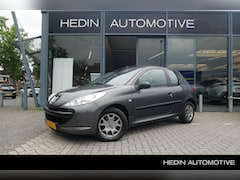 Peugeot 206 - 1.1 XR | Trekhaak | Elektrische ramen | Radio |