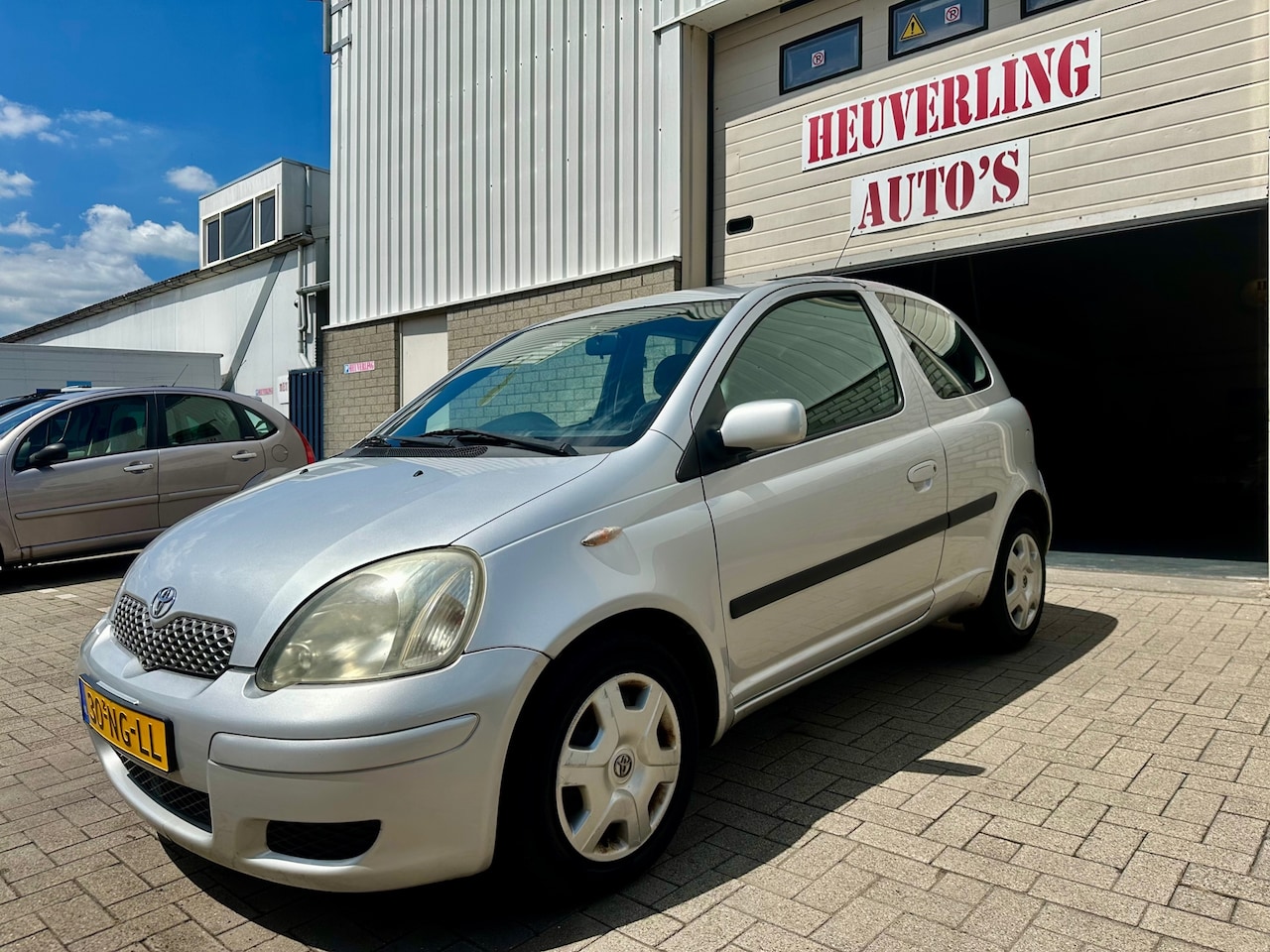 Toyota Yaris - 1.3 VVT-i Sol | Airco | Automaat | APK ! - AutoWereld.nl