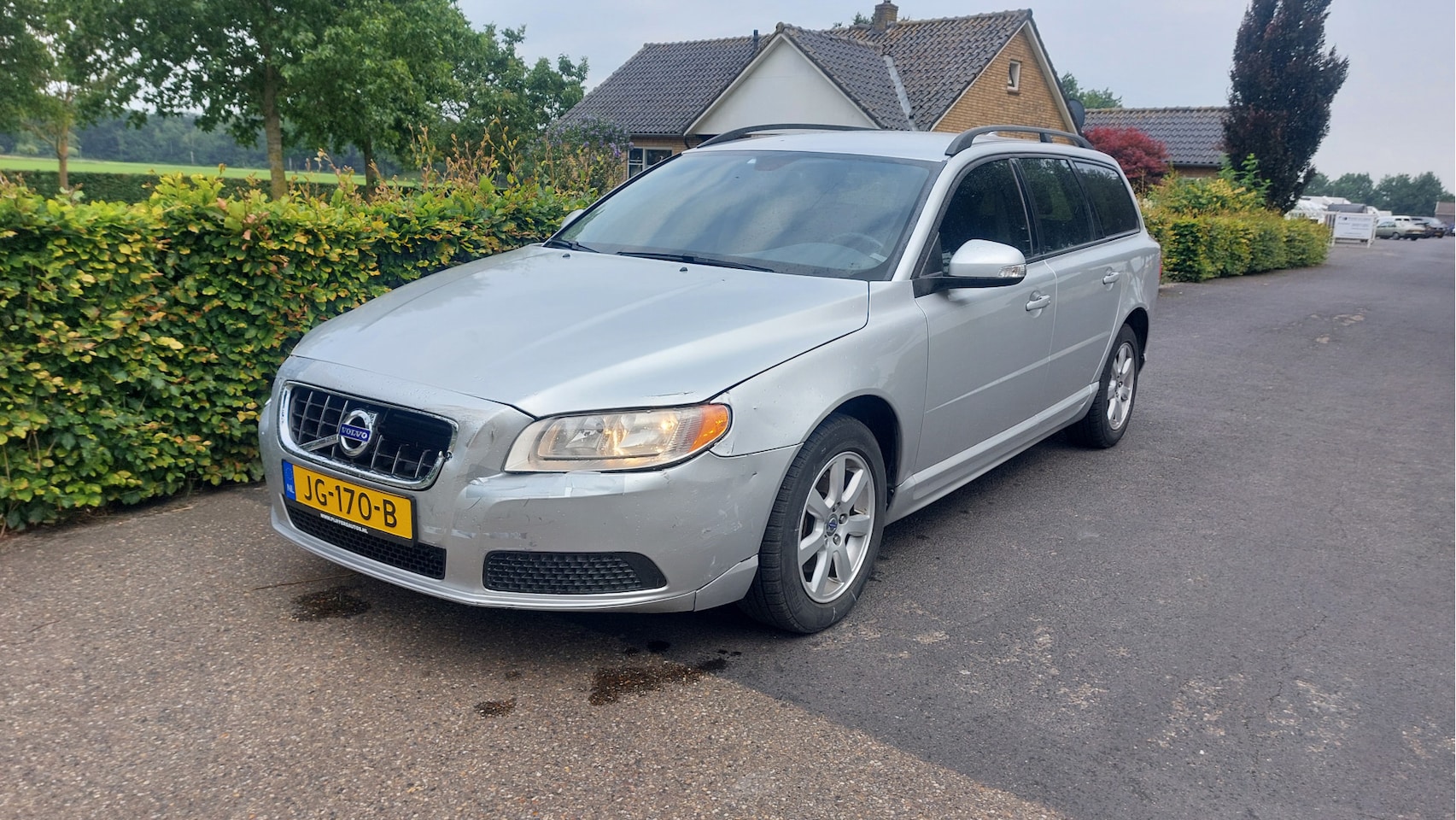 Volvo V70 - 2.0T Kinetic CLIMA/AUTOMAAT BJ 2011 - AutoWereld.nl
