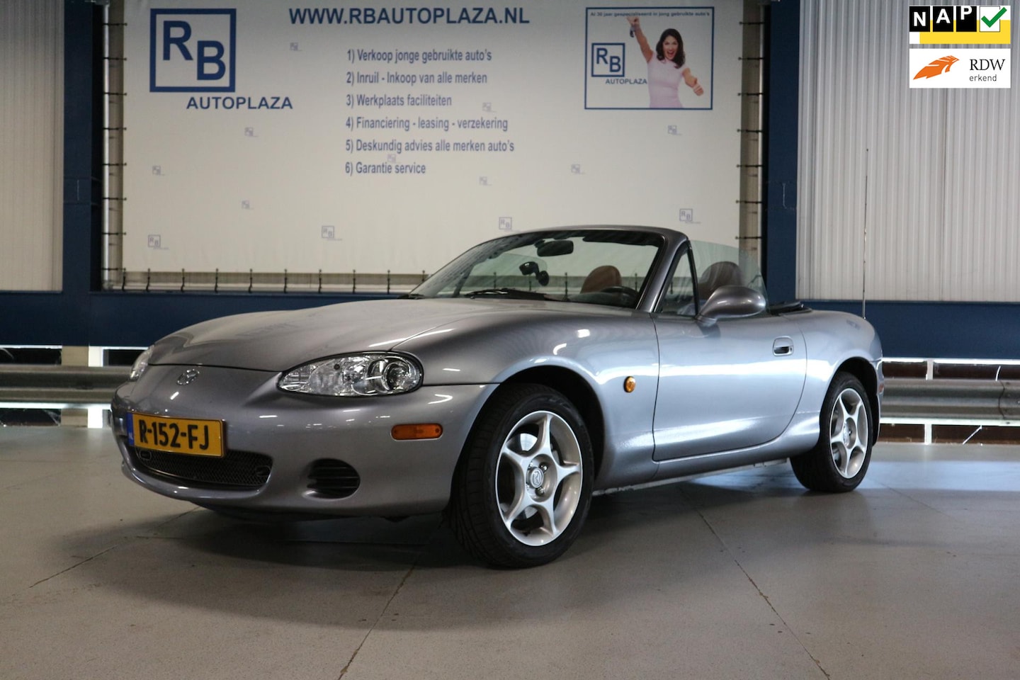 Mazda MX-5 - 1.8 SVT Touring / 28dkm / Unieke auto ! - AutoWereld.nl