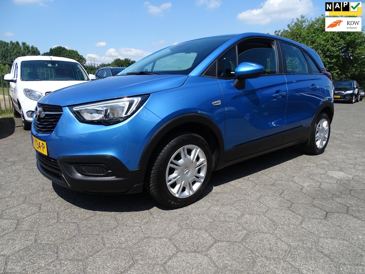 Opel Crossland X - 1.2 Turbo Edition AIRCO/CRUISE/TREKHAAK - AutoWereld.nl