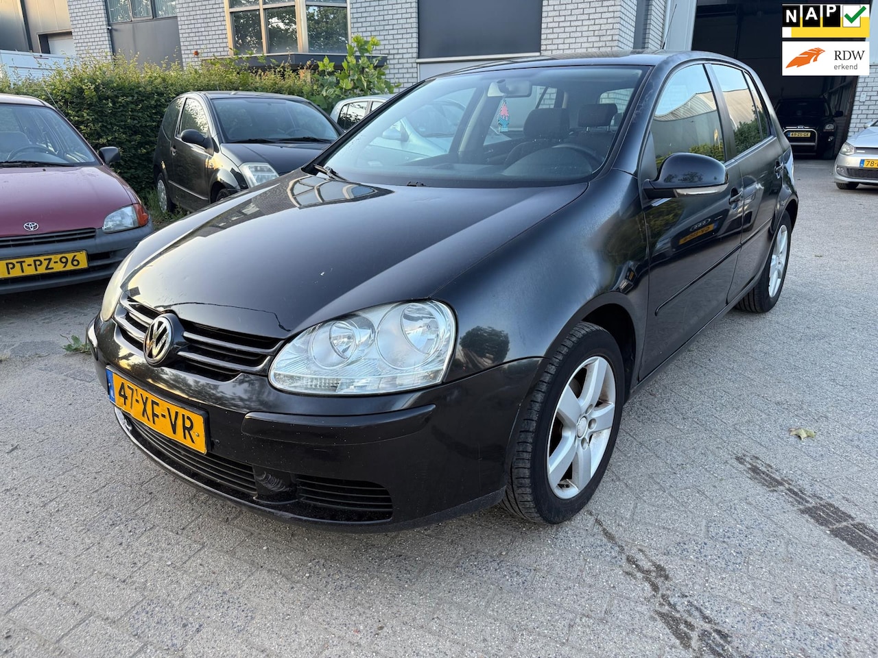 Volkswagen Golf - 1.4 Optive 3 Airco 5-Deurs Navi Nap - AutoWereld.nl