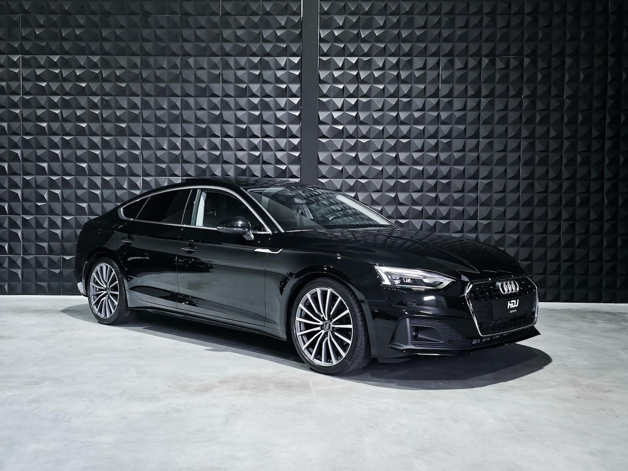 Audi A5 Sportback - 35 TFSI | Pano | Leer | 19"| Keyl | Priv. glas | Camera | - AutoWereld.nl