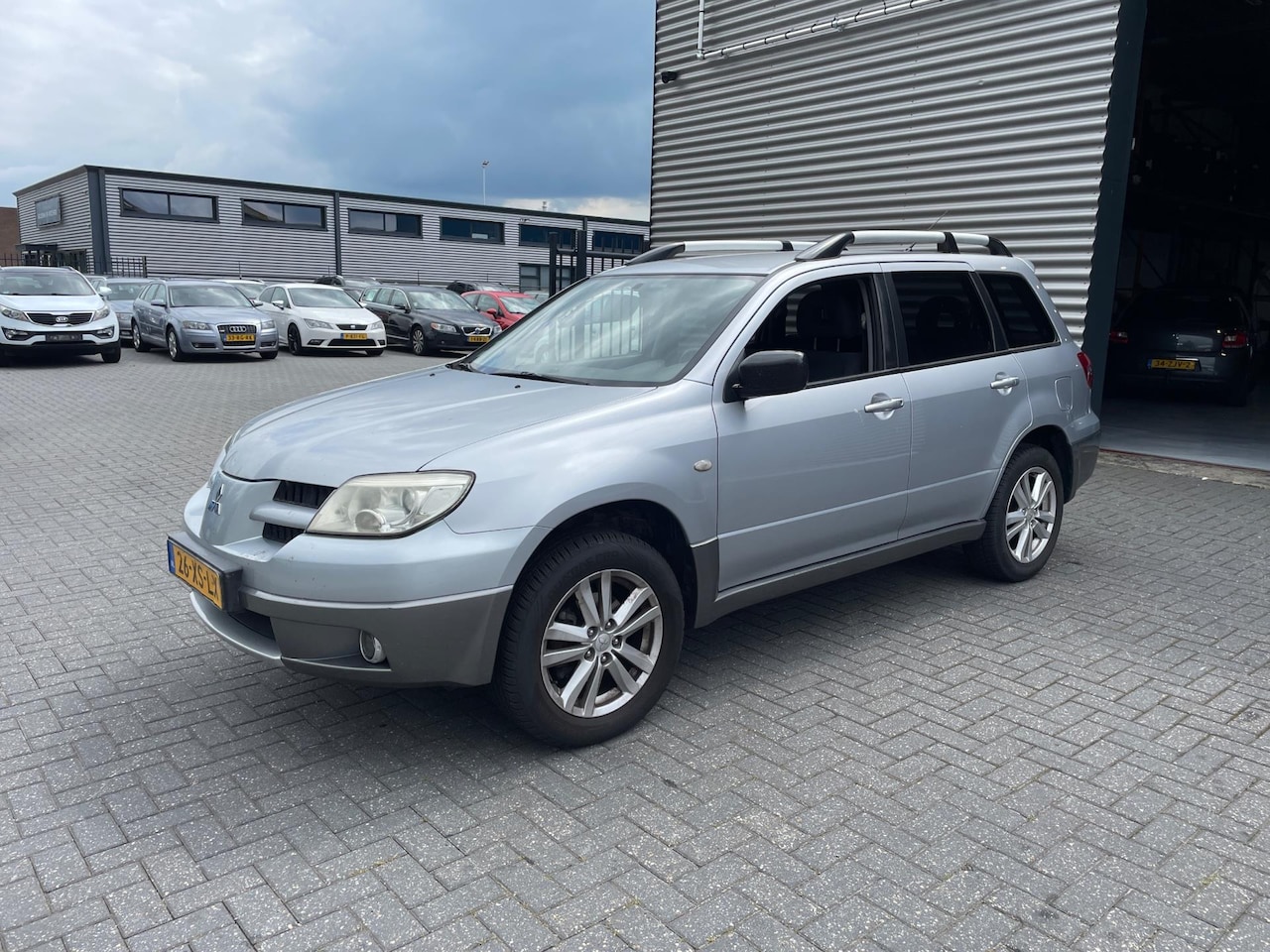 Mitsubishi Outlander Sport - 2.0 Invite+ - AutoWereld.nl