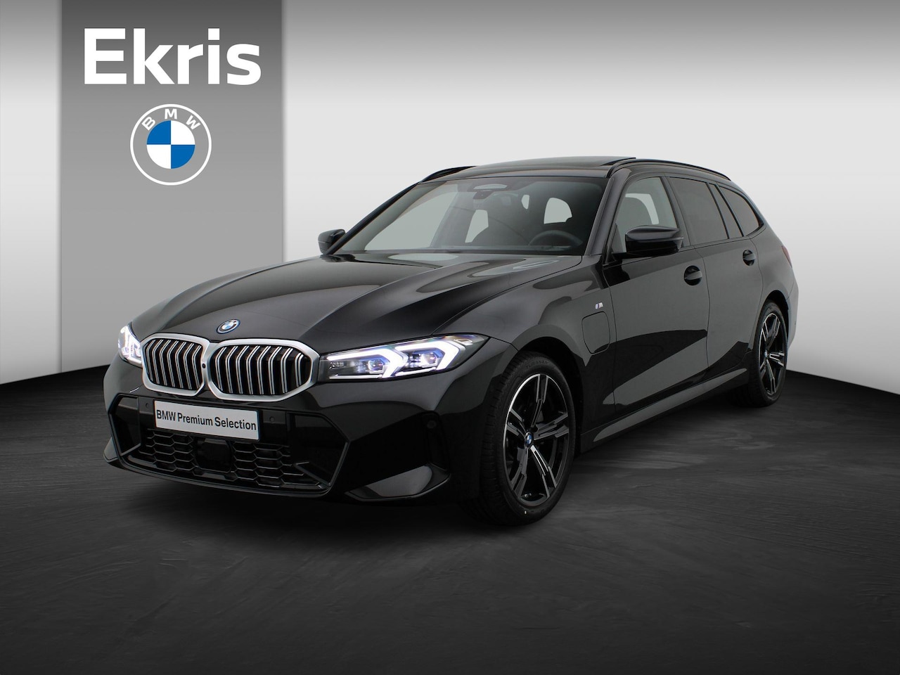 BMW 3-serie Touring - 330e M Sportpakket | Innovation Pack | Comfort Pack | Stuurwielrand Verwarmd | Trekhaak | - AutoWereld.nl