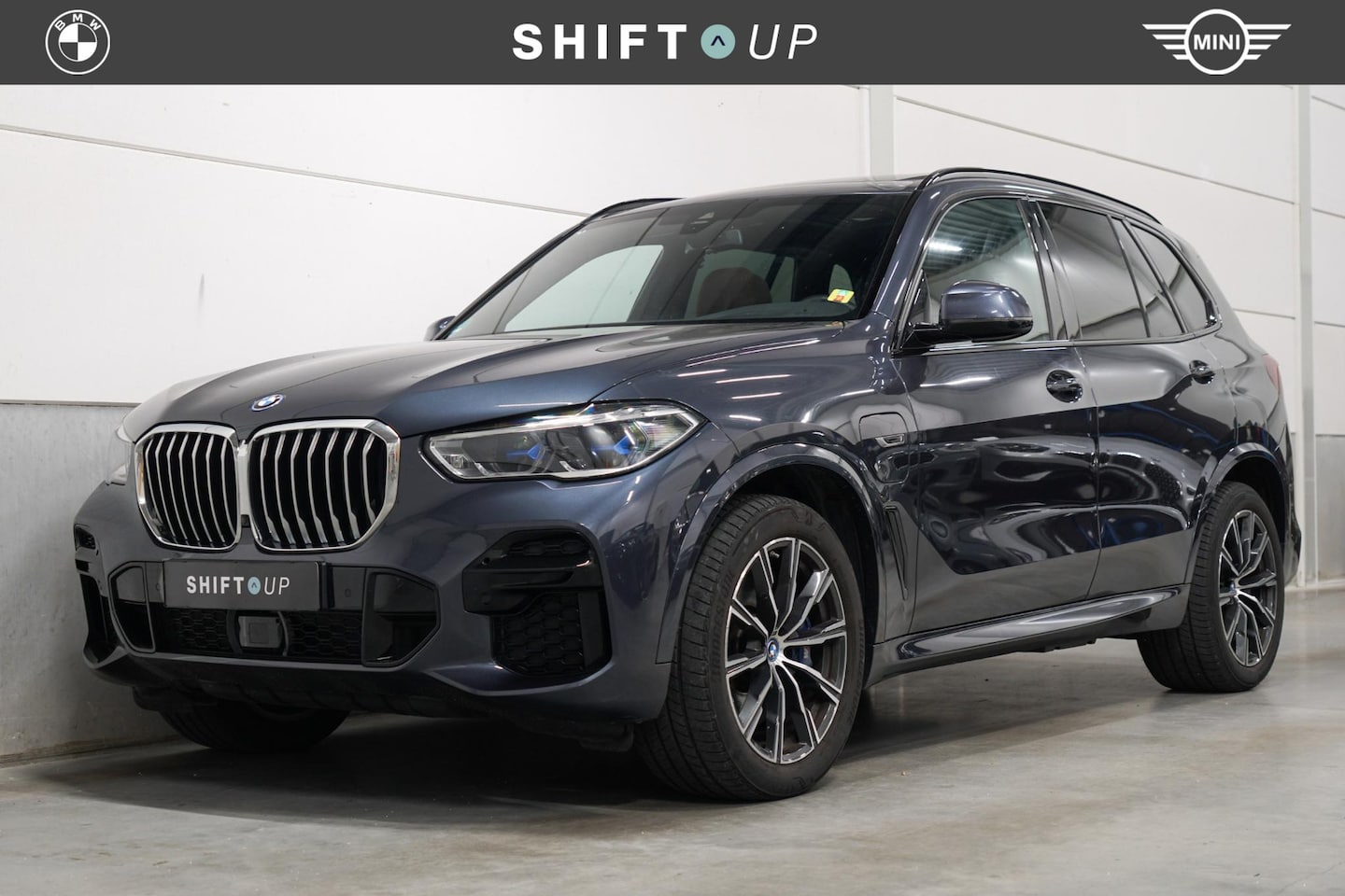 BMW X5 - xDrive45e M-Sport | Panoramadak | Bowers Wilkins | Stoelventilatie | Head Up - AutoWereld.nl