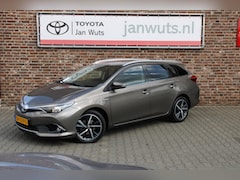 Toyota Auris - 1.8 Hybrid Dynamic
